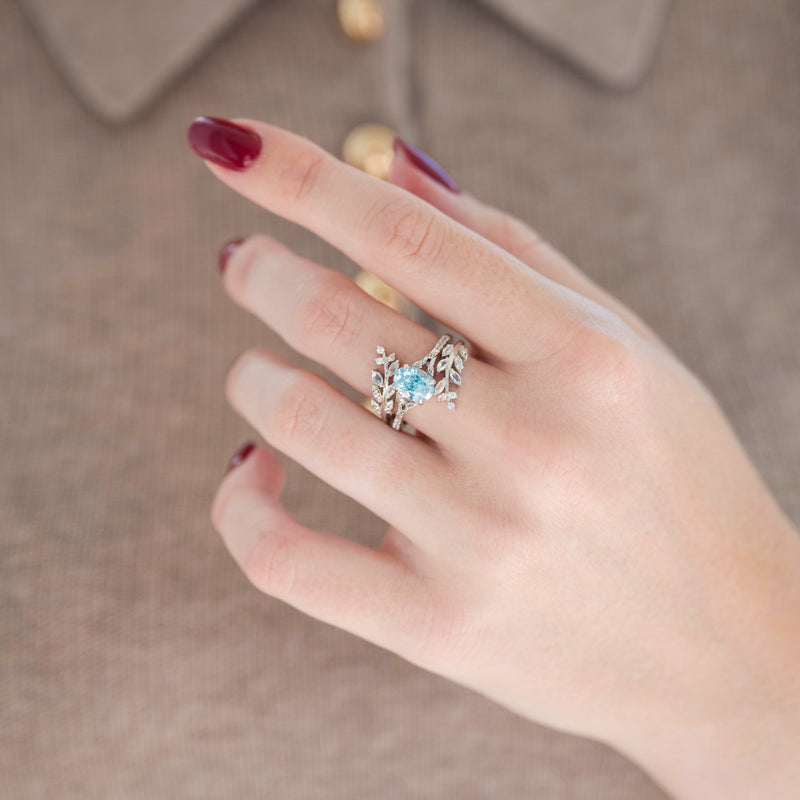 Aquamarise moonstone and moissanite leaf ring in 14K white gold