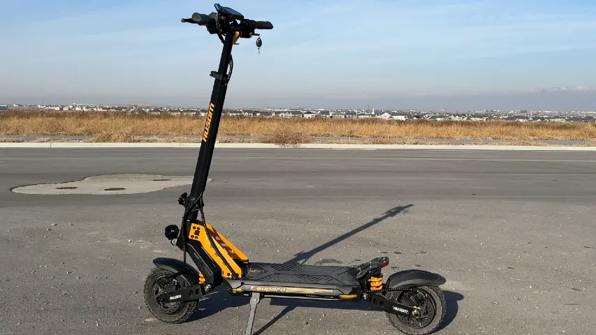 Ausome Leopard Electric Scooter - Electric Revolution
