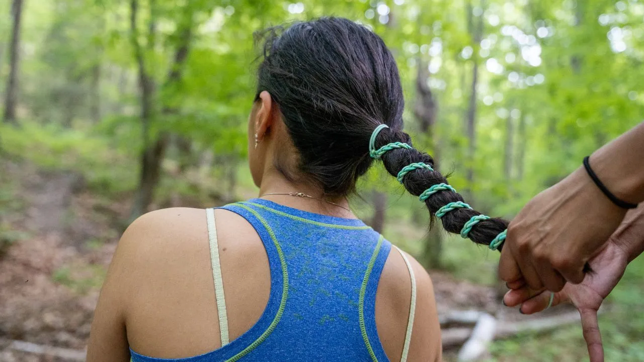 The workout-to-errands pony that survives burpees and still looks intentional