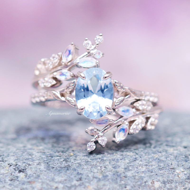 Aquamarise moissanite leaf engagement ring setting detail