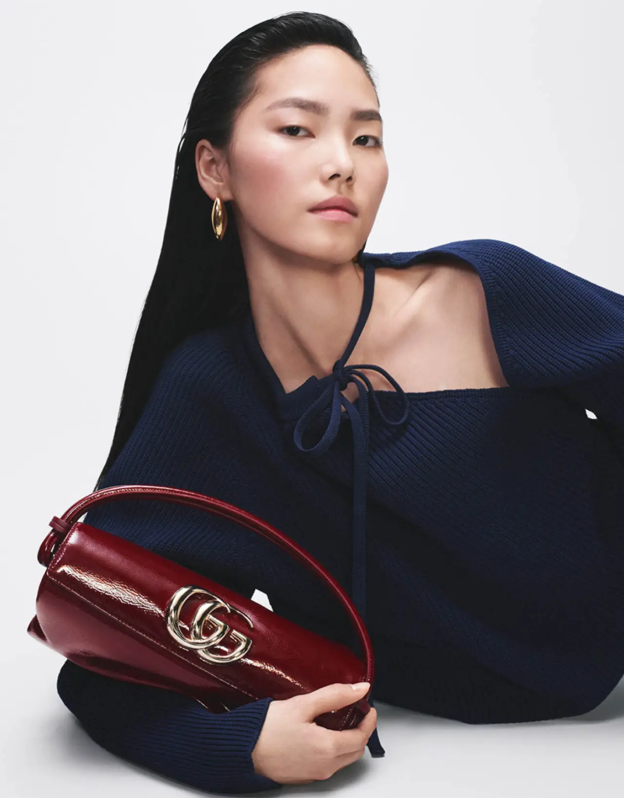 Why Choose Ask Me Wear Official Sitefor Your Luxury Accessory Needs?
