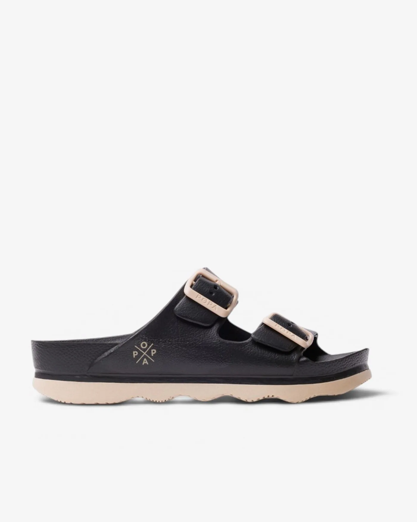 Chanclas de agua POPA Aqua Buye en negro con suela antideslizante y drenaje visible