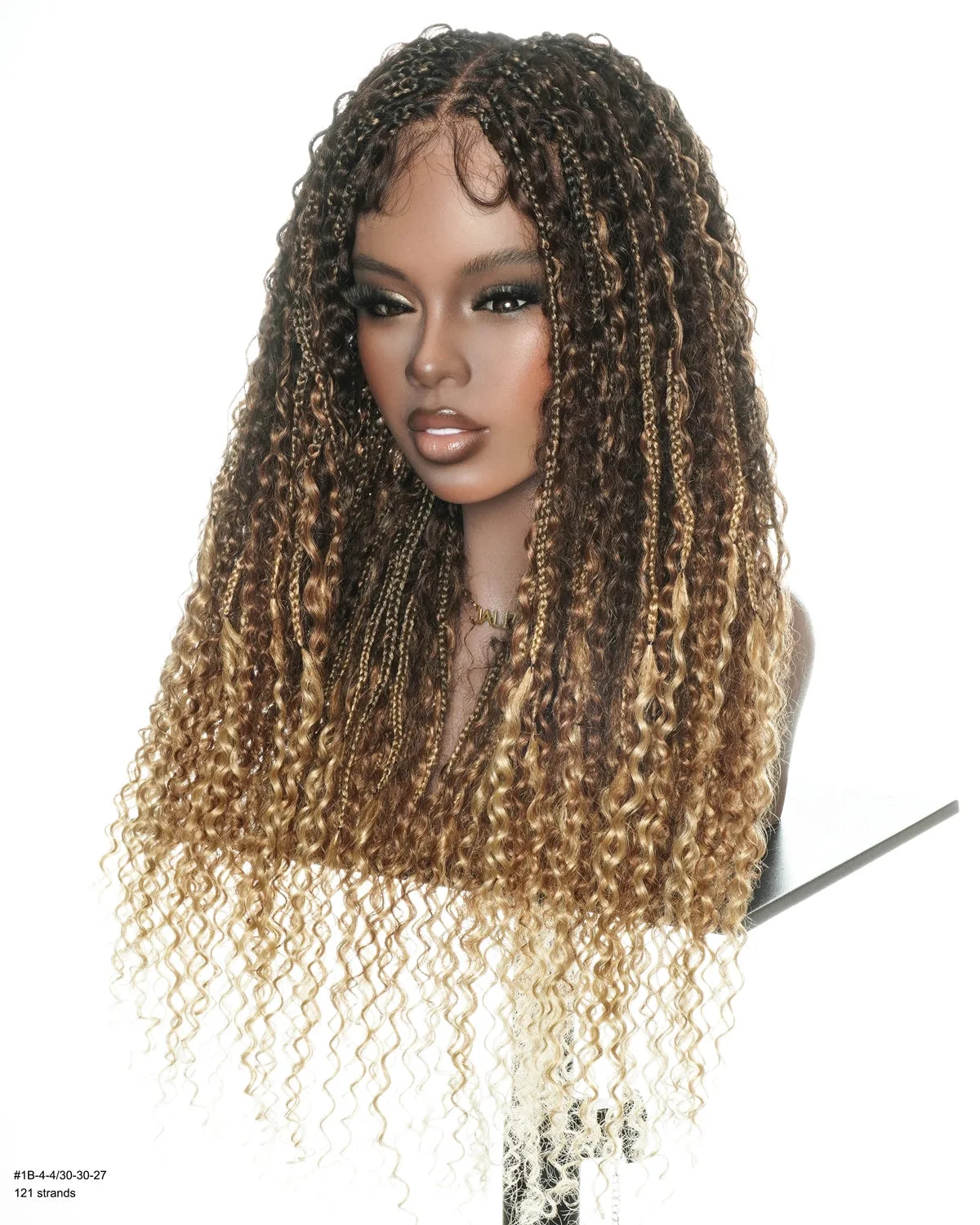Jaliza 22 inch Water Wave Ombre boho braided wig color detail