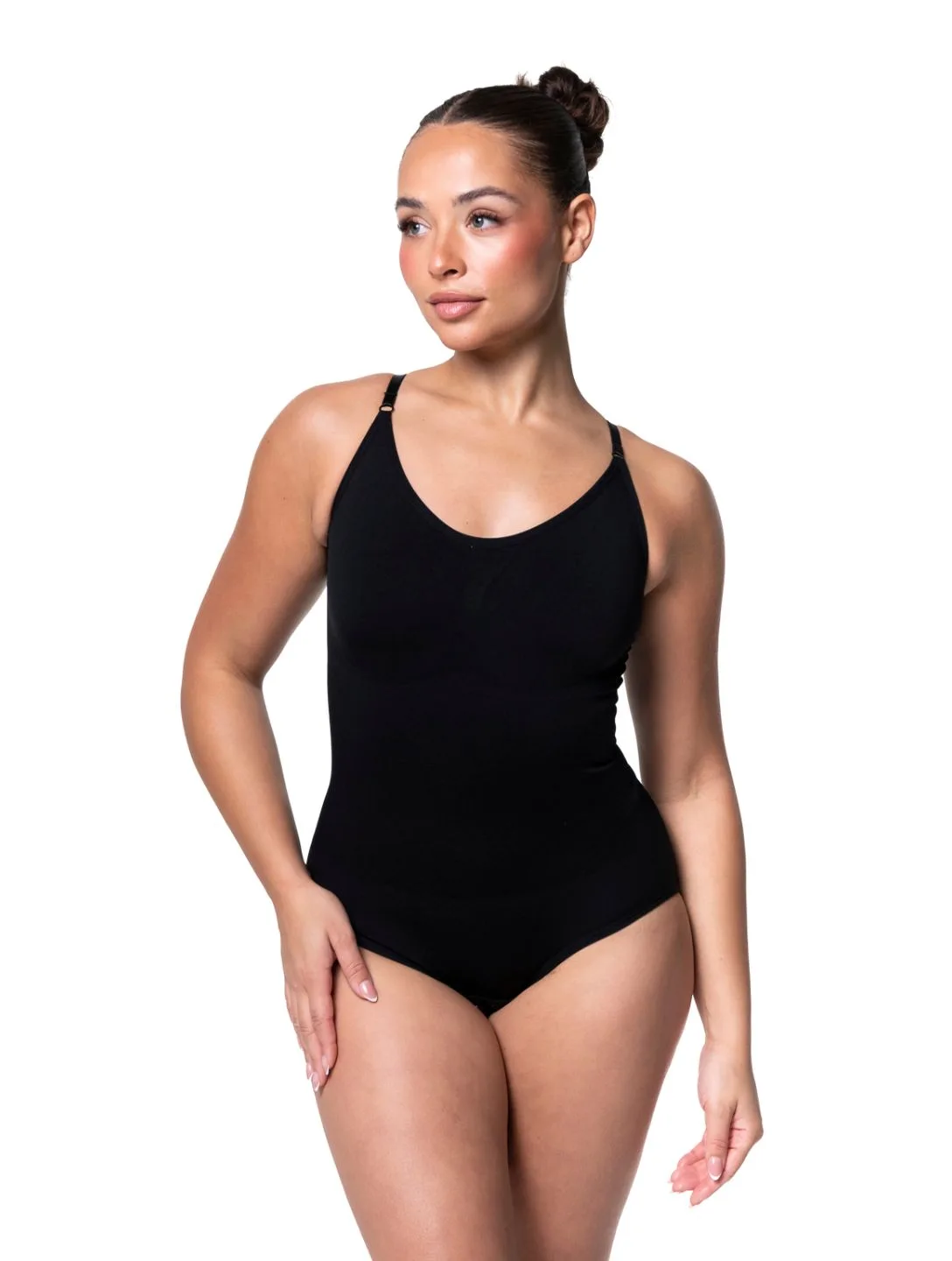 HEYSHAPE Bodysuit Review front view showing smooth compression silhouette